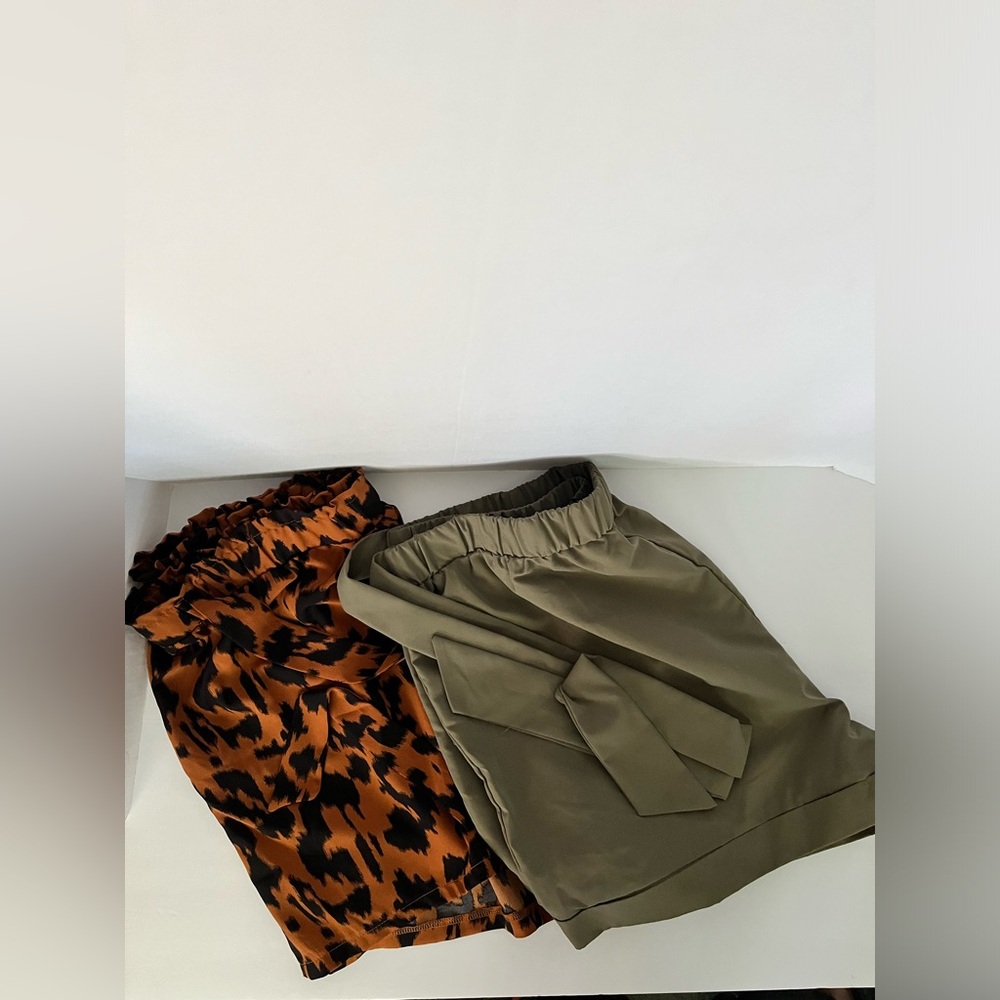 Shein Cheetah Print & Olive Cotton Shorts High Waisted Tie Waist Size 2XL 2 Pair